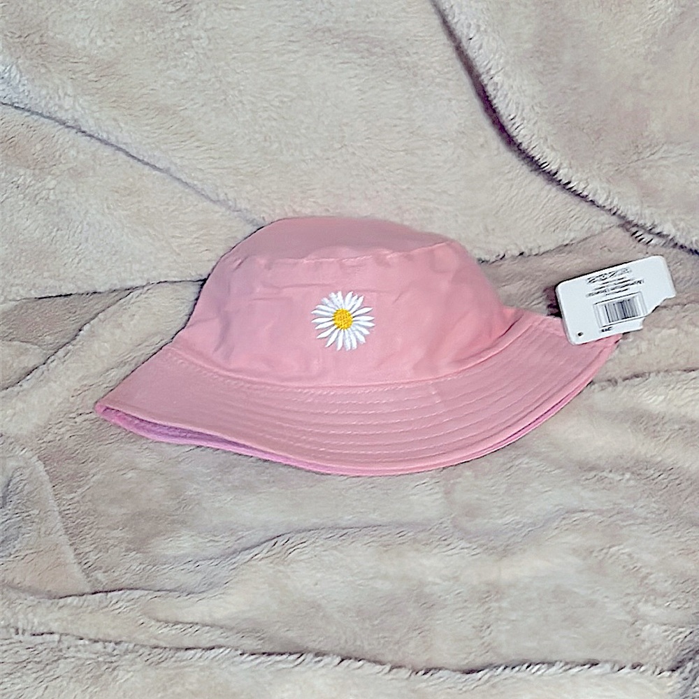 Pink Daisy Bucket Hat